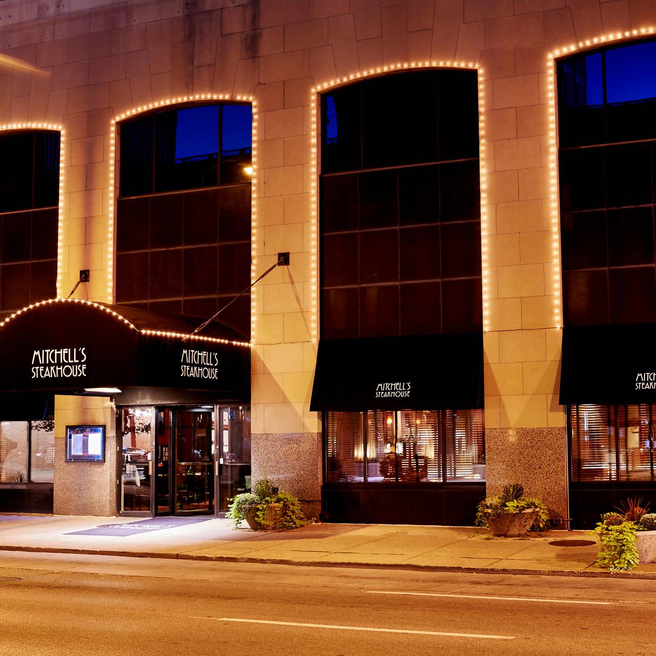 Mitchell S Steakhouse Columbus Downtown Restaurant Columbus Oh Opentable