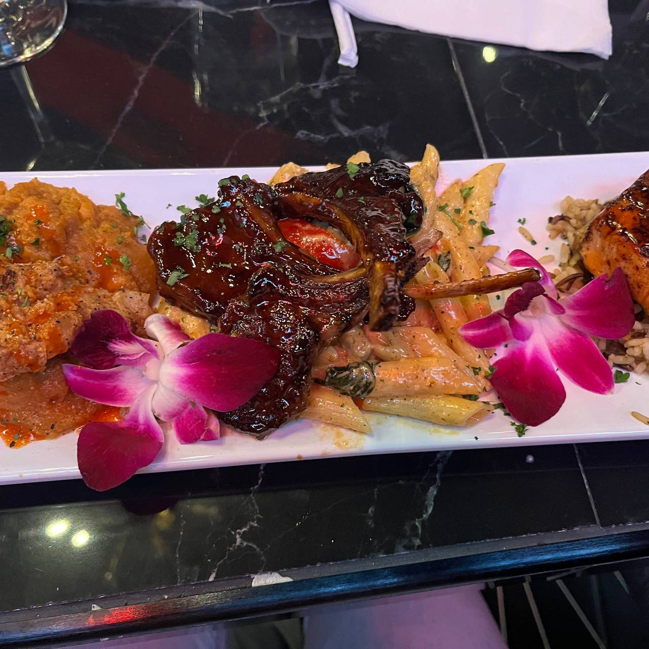 Cache 42 Downtown Express Lounge