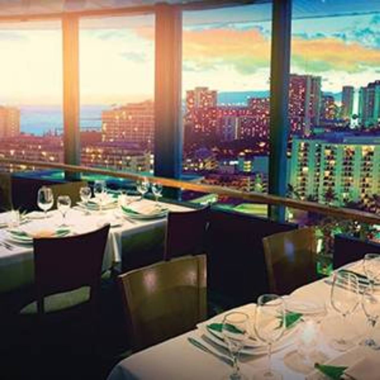 Top Of Waikiki Revolving Restaurant Honolulu Hi Opentable Top Of Waikiki Revolving Restaurant Honolulu Hi