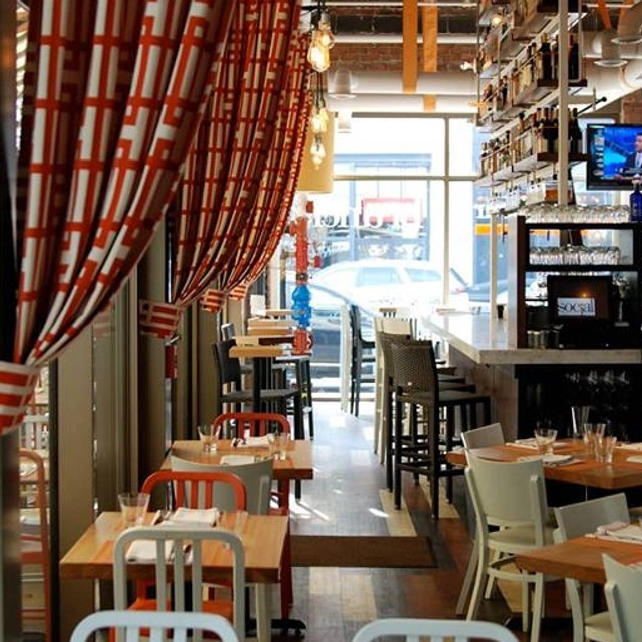 Social Kitchen And Bar Restaurant Birmingham Mi Opentable Social Kitchen And Bar Birmingham Mi