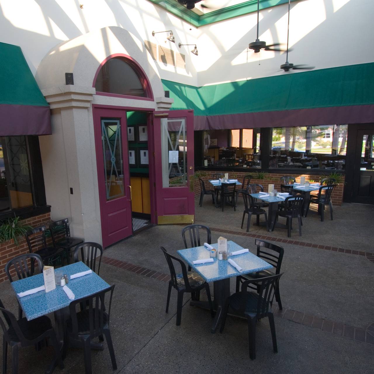 Bristol Bar Grille East Restaurant Louisville Ky Opentable