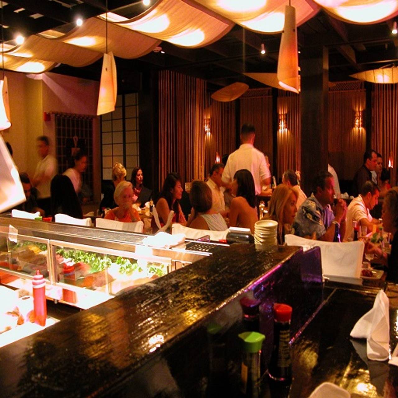Toni S Sushi Bar Restaurant Miami Beach Fl Opentable Toni S Sushi Bar Miami Beach Fl