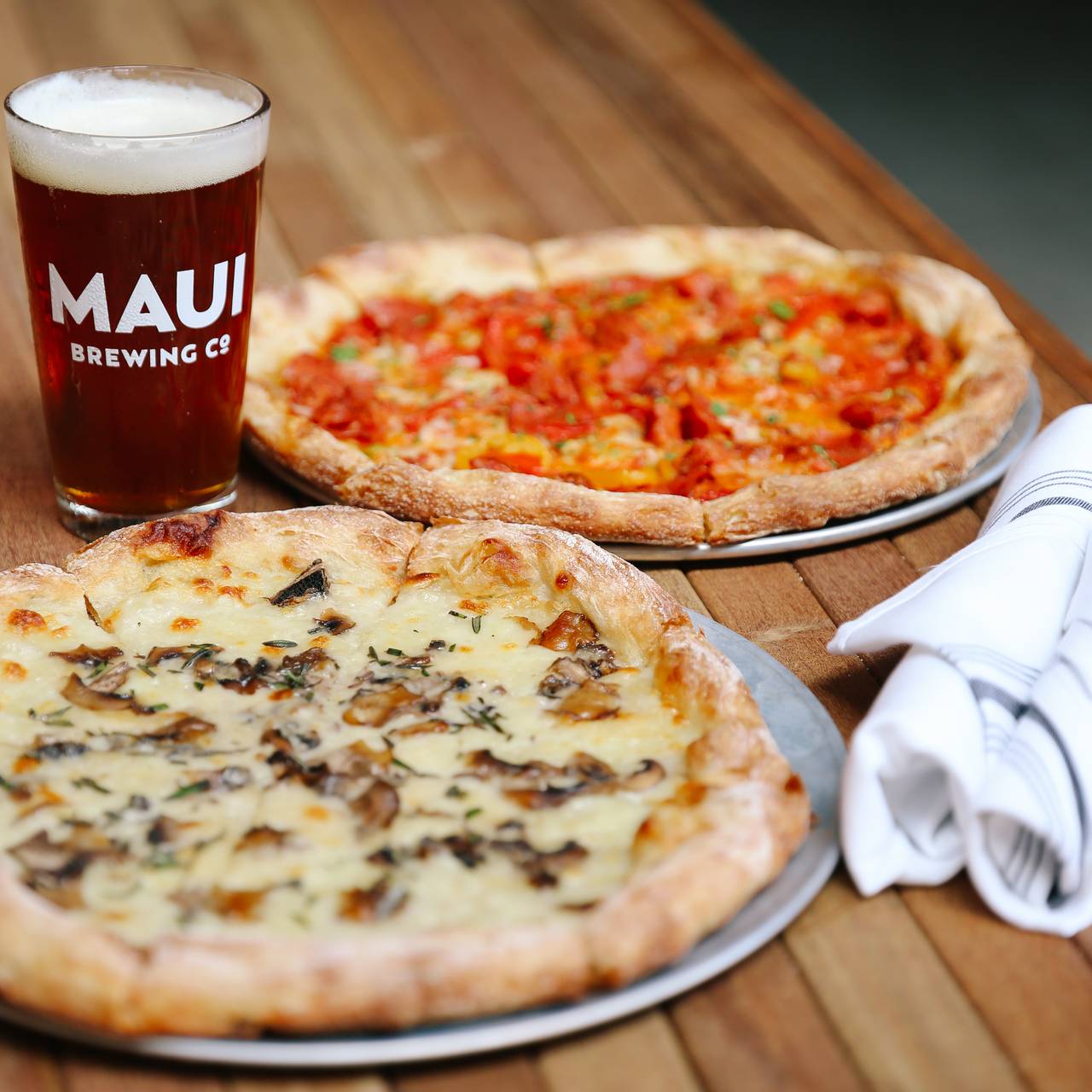 Maui Brewing Company Waikiki Restaurant Honolulu Hi