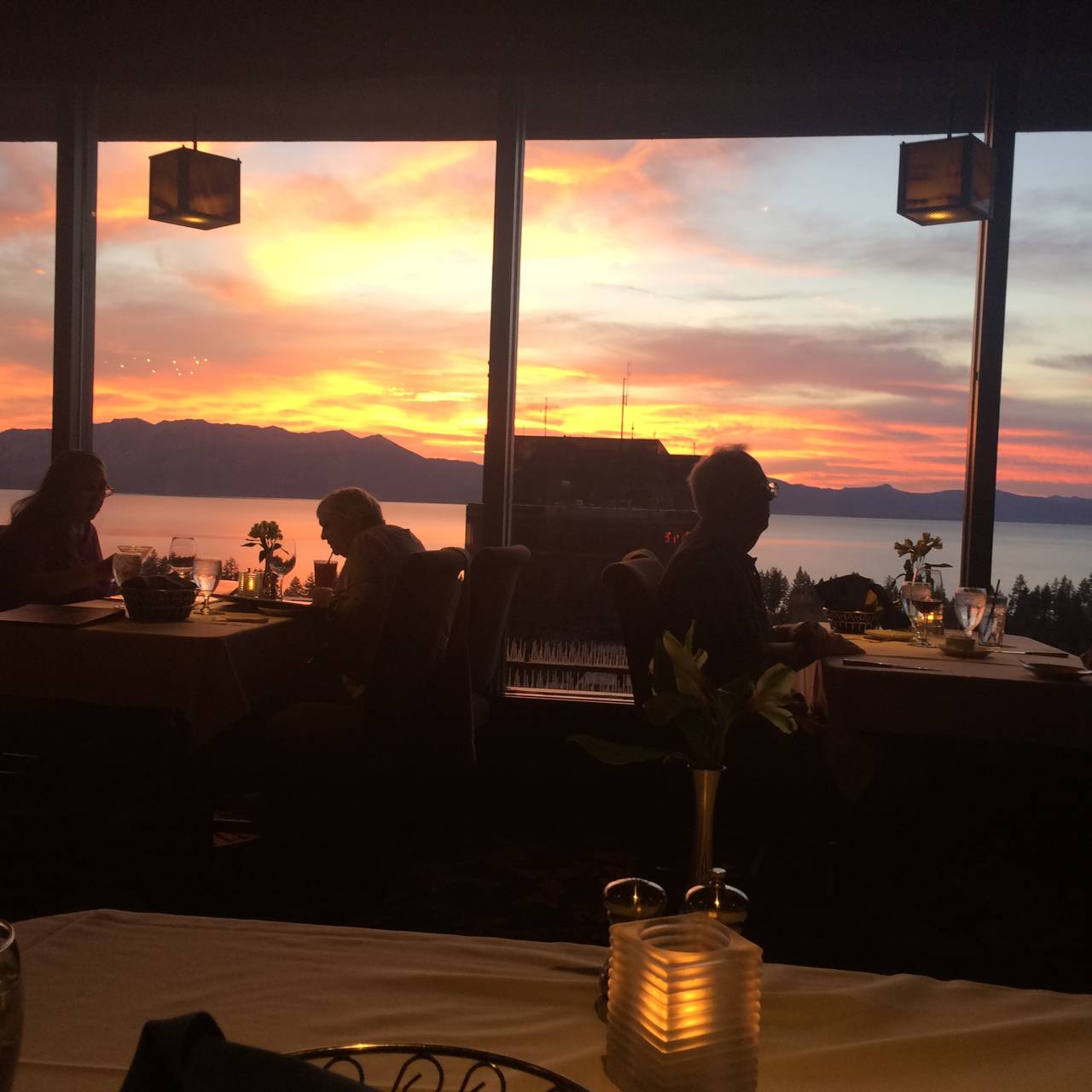 Friday S Station Steak Seafood Grill Harrah Lake Tahoe Friday S Station Steak Seafood Grill Harrah Lake Tahoe Restaurant Stateline Nv Opentable