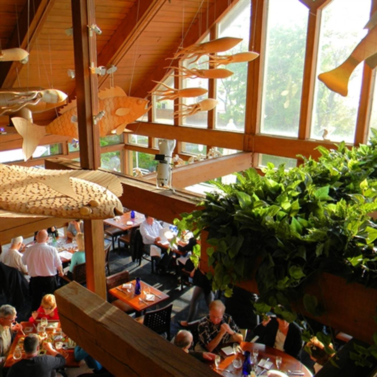 Ocean The Crescent Beach Club Restaurant Bayville Ny Opentable Ocean The Crescent Beach Club Bayville Ny