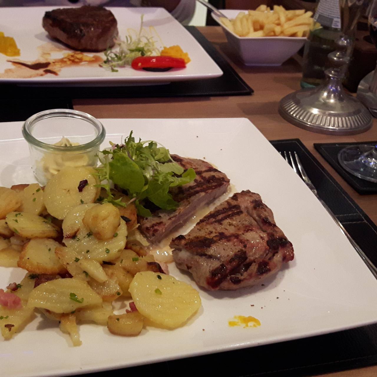 Ristorante Pesas Allsteaks Im Haus Rosgen Duisburg Nw Opentable