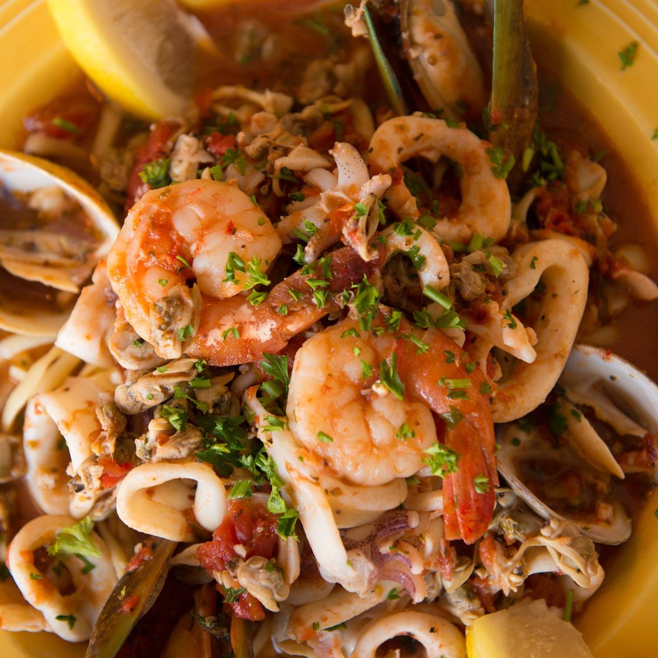 Mama D S Italian Kitchen Restaurant Manhattan Beach Ca Opentable