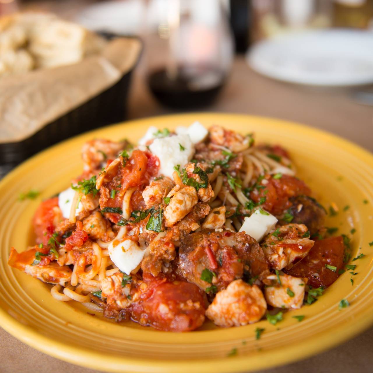 Mama D S Italian Kitchen Restaurant Manhattan Beach Ca Opentable