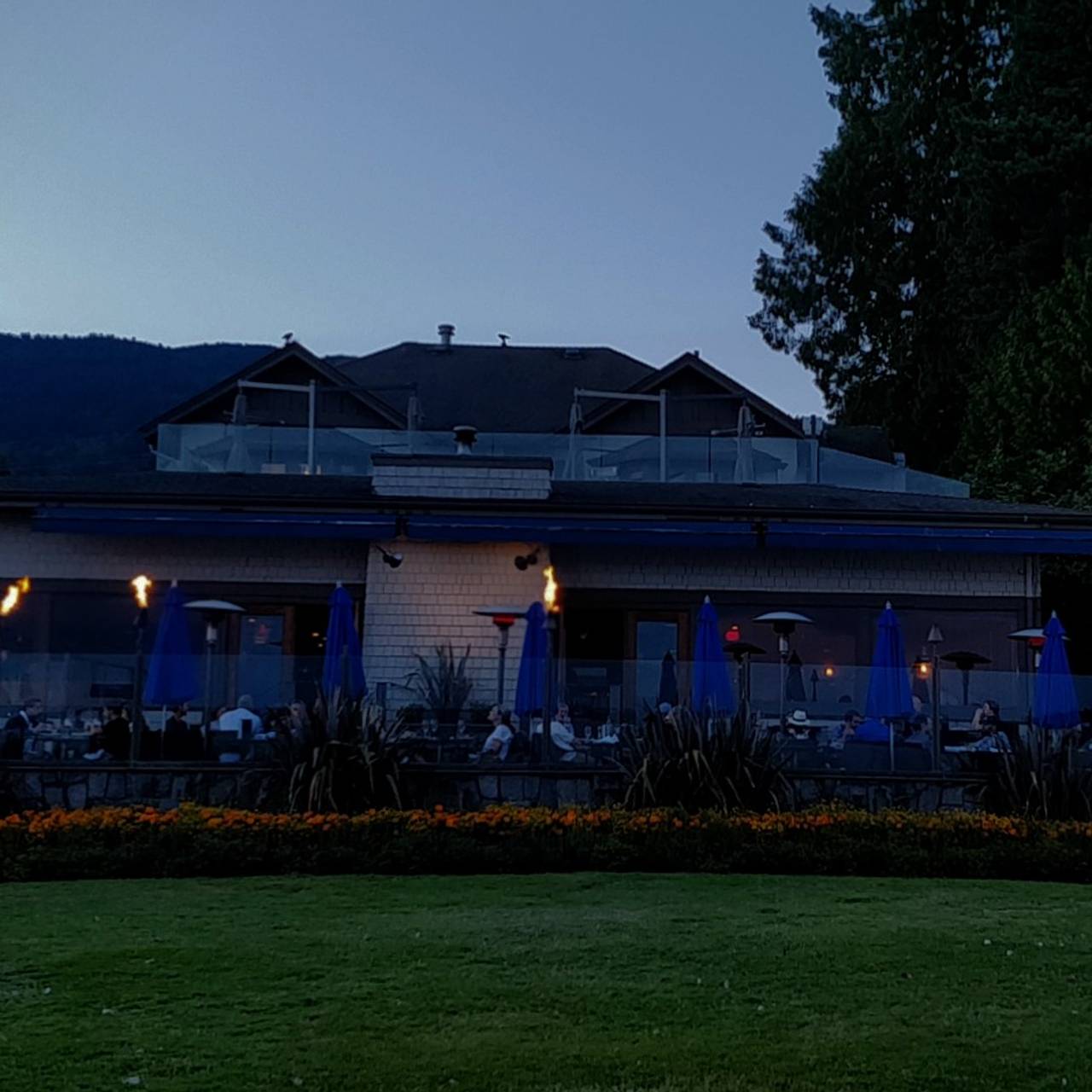 The Beach House Restaurant West Vancouver Bc Opentable