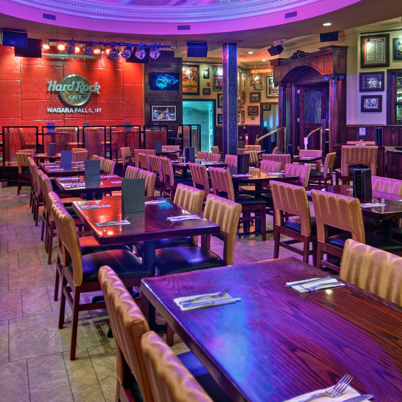 Hard Rock Cafe Niagara Falls Restaurant Niagara Falls