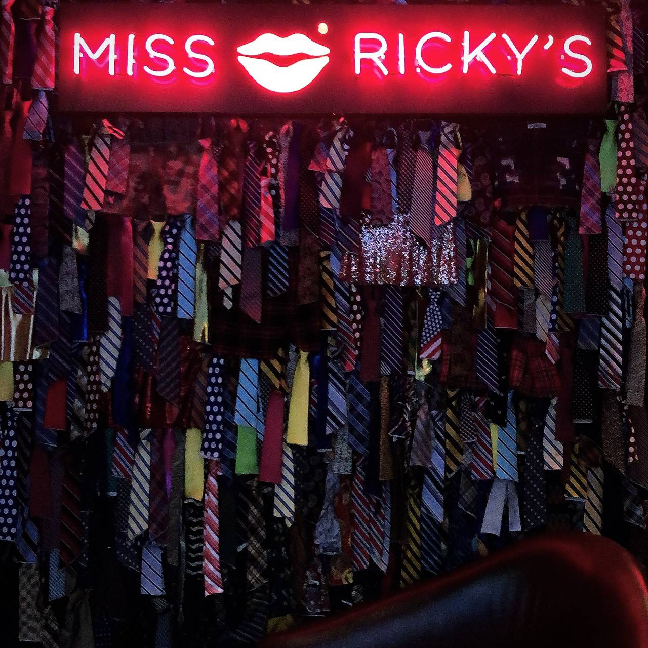 Dauerhaft Geschlossen Miss Ricky S Restaurant Chicago Il