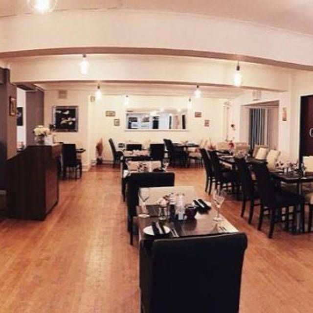 The Rose Garden Restaurant Updated 2024, British Restaurant in