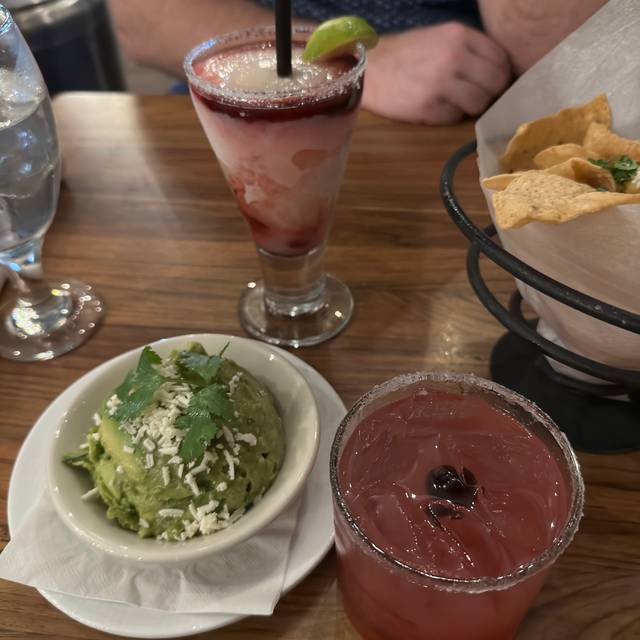 Roaring Fork North Austin, Stonelake, Austin. Restaurant Info
