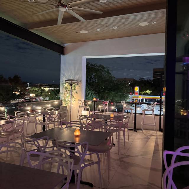 Edge Rooftop Bar, Austin. Restaurant Info, Reviews, Photos KAYAK