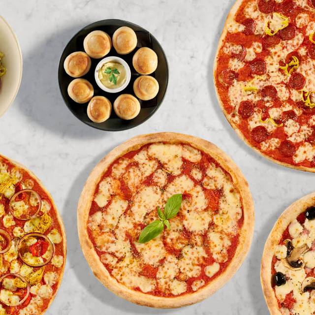 Take Away Just Eat Italian Express PizzaExpress London Leadenhall