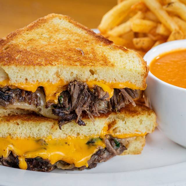 Cooper's Hawk Winery & Restaurant Downers Grove Downers Grove, IL