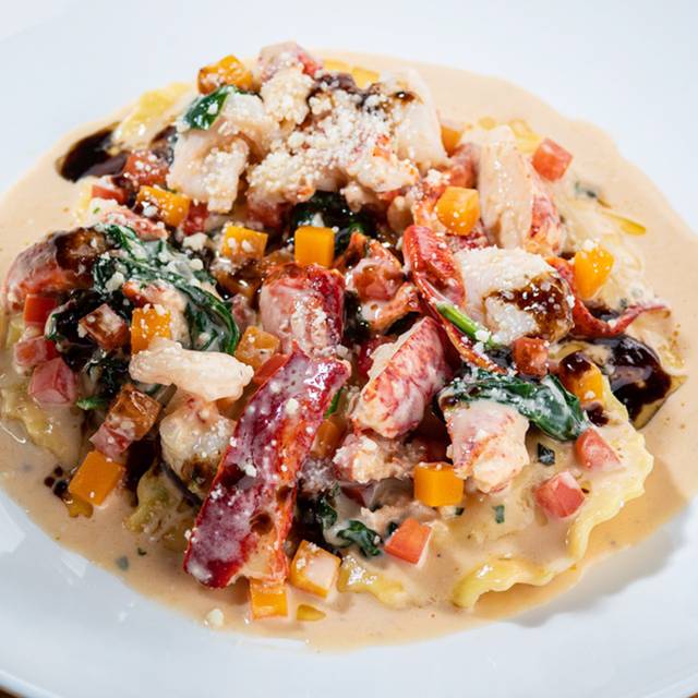 Restaurante Cooper's Hawk Winery & Restaurant Clive Clive, , IA