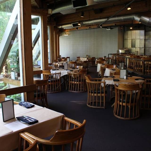 Faultline Brewing Company Restaurant Sunnyvale Ca Opentable Faultline Brewing Company Sunnyvale Ca