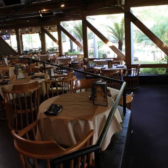 Faultline Brewing Company Restaurant Sunnyvale Ca Opentable Faultline Brewing Company Sunnyvale Ca