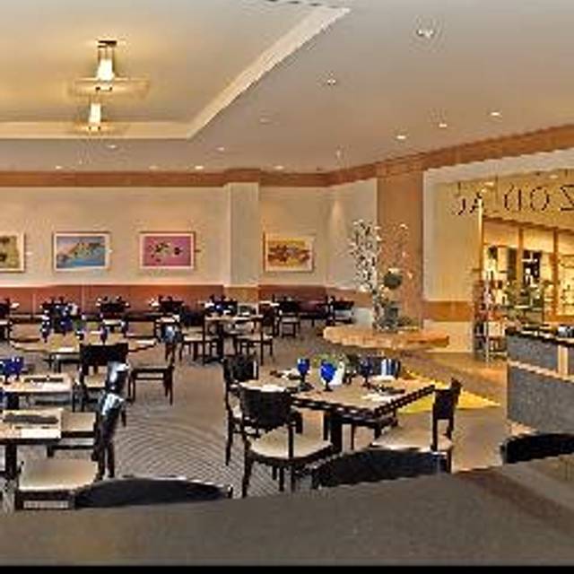 10 Restaurants Near King Of Prussia Mall Opentable Zodiac At Neiman Marcus King Of Prussia