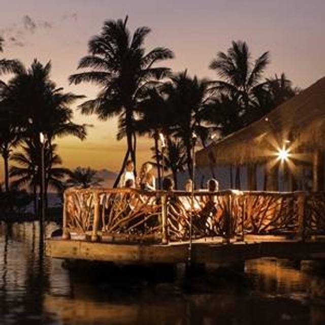 10 Restaurants Near Grand Wailea Resort Hotel Spa A Waldorf Humuhumu Grand Wailea