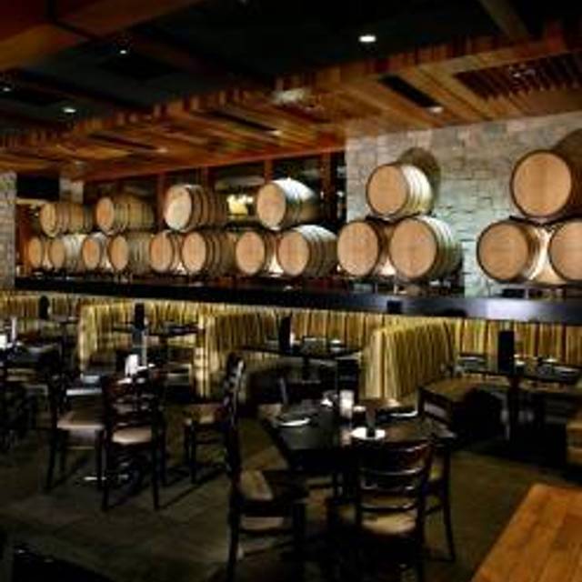 27 Restaurants Near Brookfield Square Mall Opentable Cooper S Hawk Winery Restaurant Brookfield