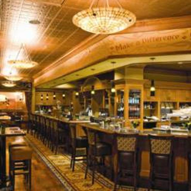 10 Restaurants Near Montgomeryville Mall Opentable The Pub By Wegmans Montgomeryville