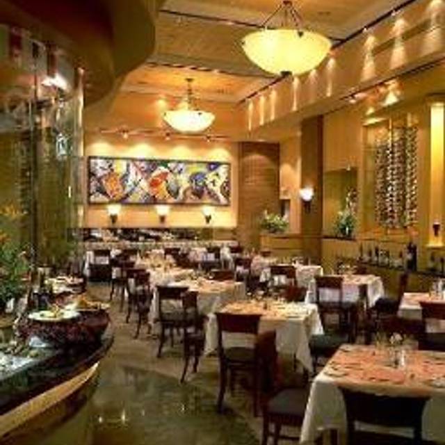 71 Restaurants Near Doubletree By Hilton Toronto Downtown Opentable