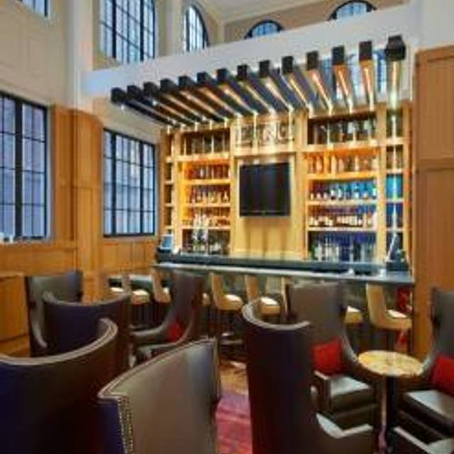 10 Restaurants Near Hotel Indigo Nashville Opentable 42 Restaurants Available Nearby