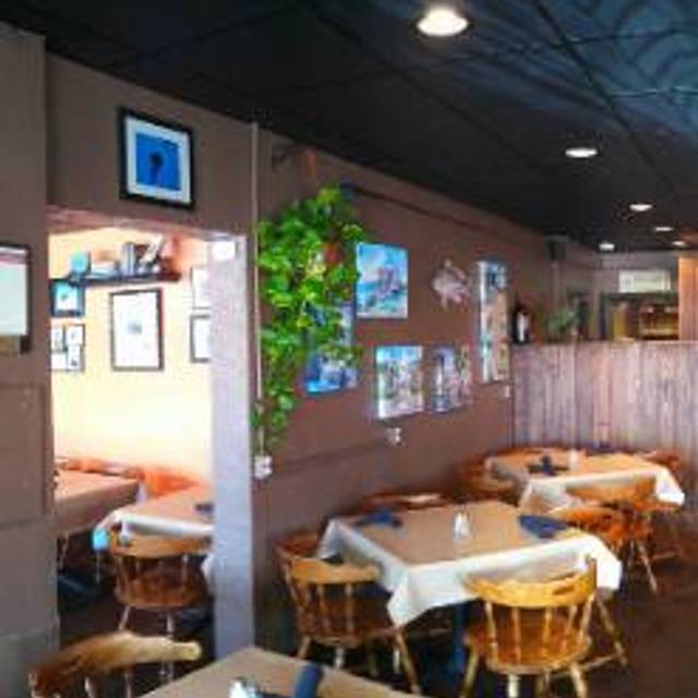 10 Restaurants Near Holmes Beach Opentable The Feast Restaurant Holmes Beach Fl