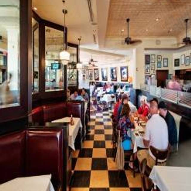 Cafe Deluxe Tysons Corner Restaurant McLean, VA OpenTable