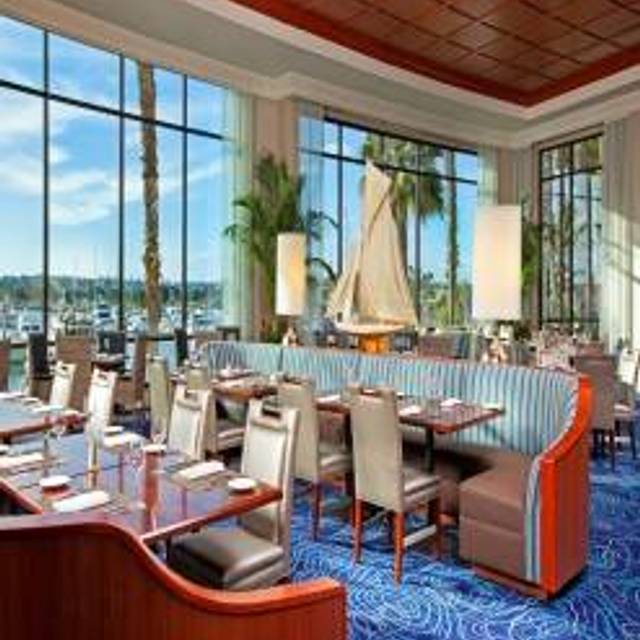 Harbor's Edge Sheraton San Diego Hotel & Marina Restaurant San