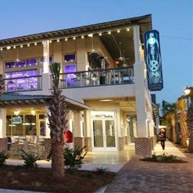 10 Restaurants Near Shelter Cove Marina Opentable Poseidon Hilton Head Island