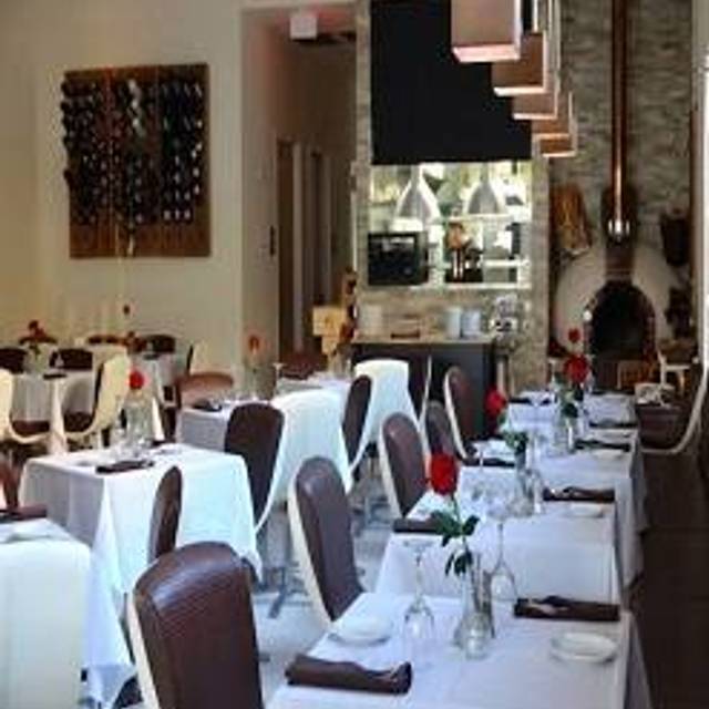 10 Restaurants Near Miracle Mile Opentable 36 Restaurants Available Nearby