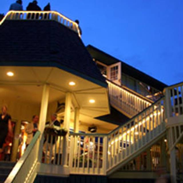 10 Restaurants Near Wild Dunes Resort Vacation Als Opentable