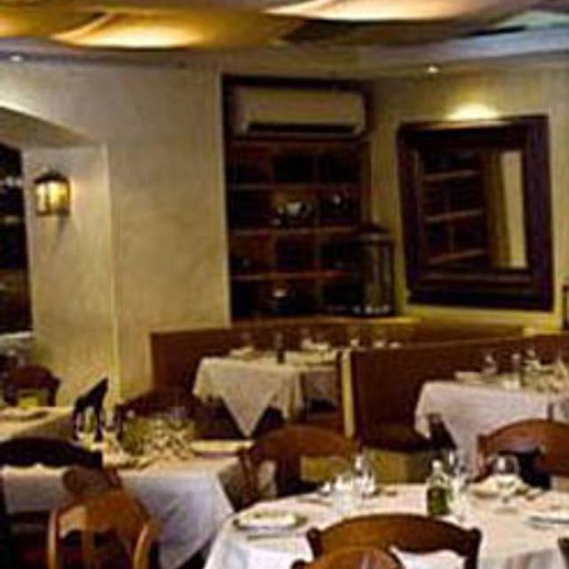 53 Restaurants Near Intercontinental New York Barclay Hotel Opentable
