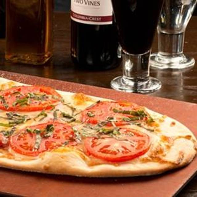 10 Restaurants Near Toledo Zoo Opentable