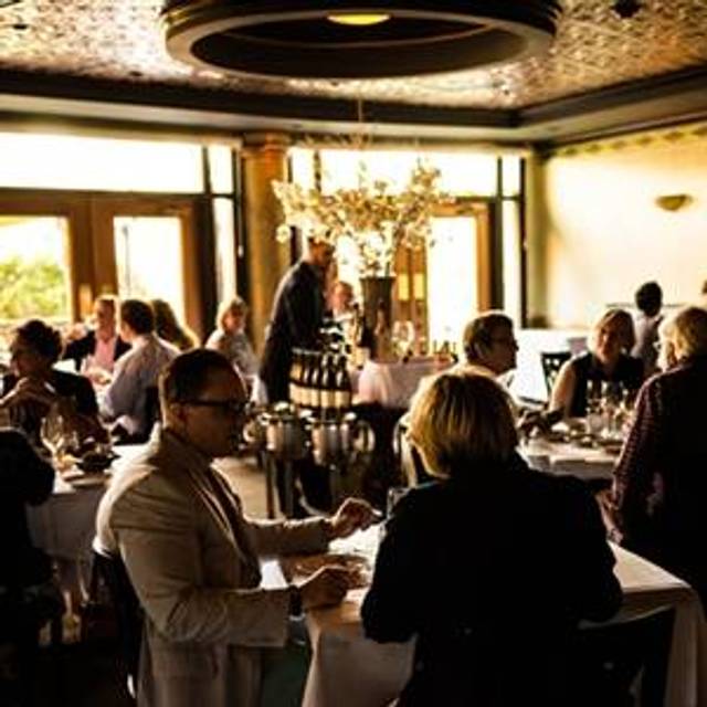 10 Restaurants Near Buffalo Zoo Opentable