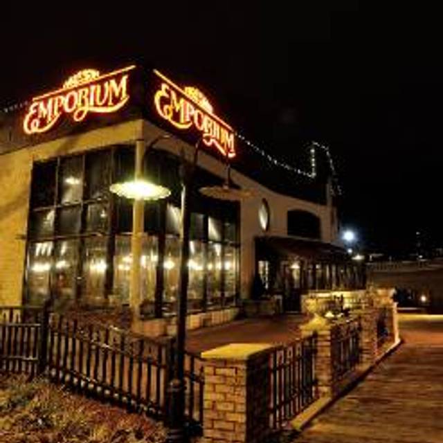 29 Restaurants Near College Football Hall Of Fame Opentable