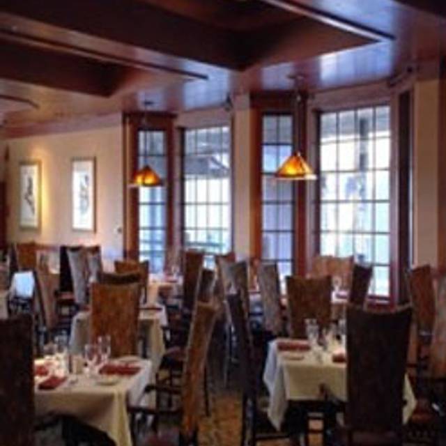 10 Restaurants Near Council Hill Station Opentable 10 Restaurants Available Nearby Woodlands Restaurant At Eagle Ridge Resort Spa