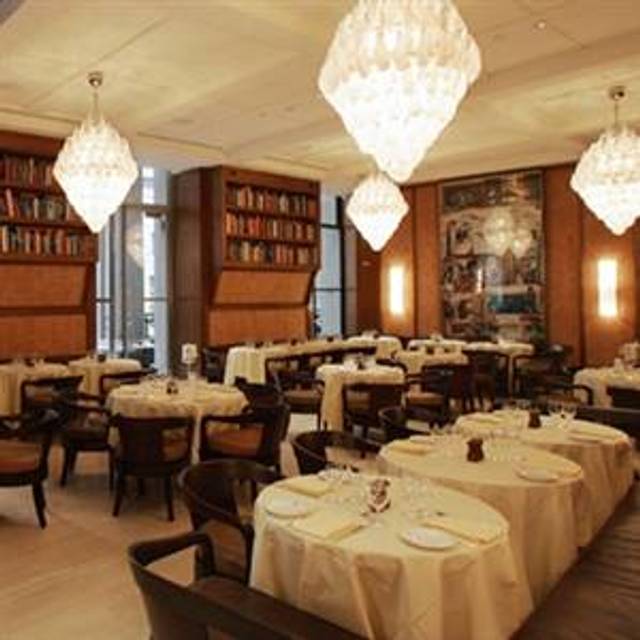 10 Restaurants Near Wall Street Opentable Cipriani Wall Street