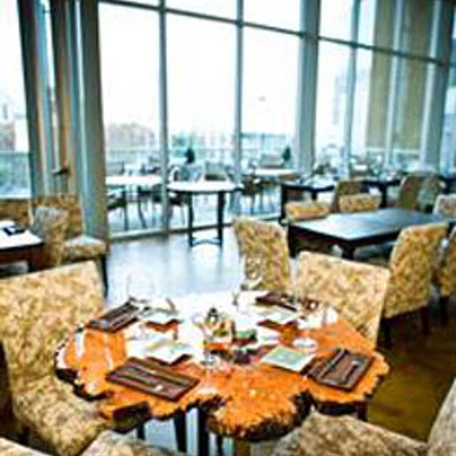 38 Restaurants Near Bank Of America Stadium Opentable