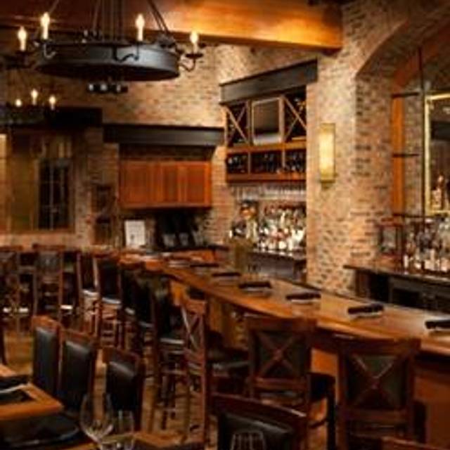 10 Restaurants Near Crowne Plaza Columbus North Worthington J Gilbert S Wood Fired Steaks Seafood Worthington