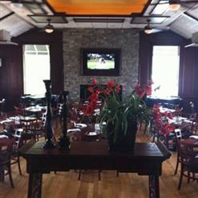 79 Restaurants Near Hilton Westchester Opentable 79 Restaurants Available Nearby Westchester Burger Company