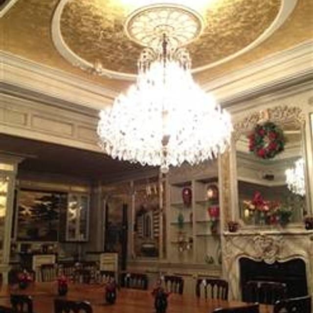 27 Restaurants Near Tower City Public Square Opentable