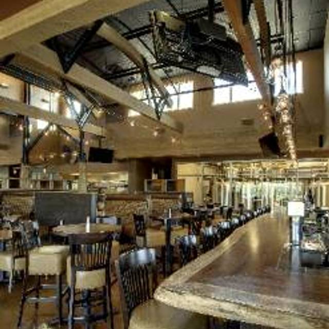 Colorado Mountain Brewery Restaurant Colorado Springs CO OpenTable   23698420 