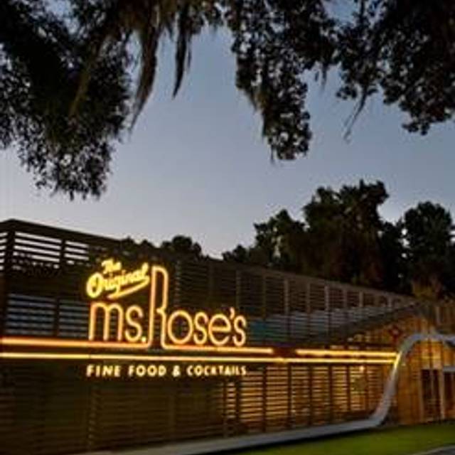 10 Restaurants Near Tanger Outlets Charleston Opentable