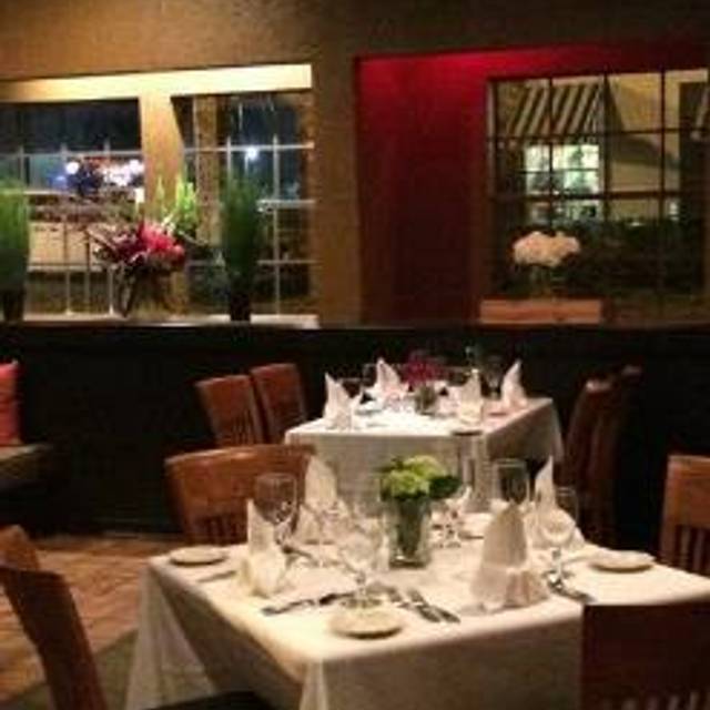 10 Restaurants Near Lake Dallas Stadium Opentable