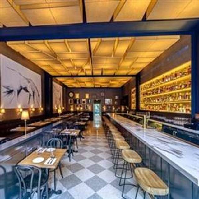 10 Restaurants Near Broadway Plaza Hotel Opentable