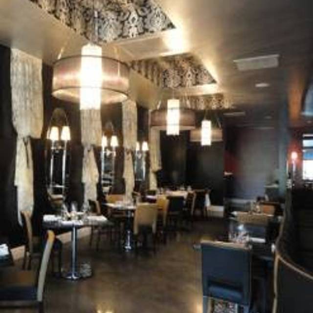 10 Restaurants Near Hilton St Louis Frontenac Opentable